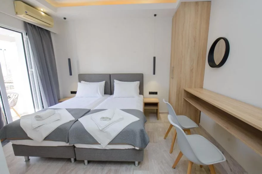 Saint Spiridon Hotel