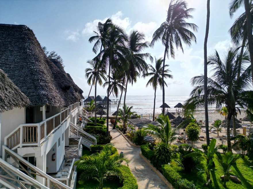 Paradise Beach Resort & Spa