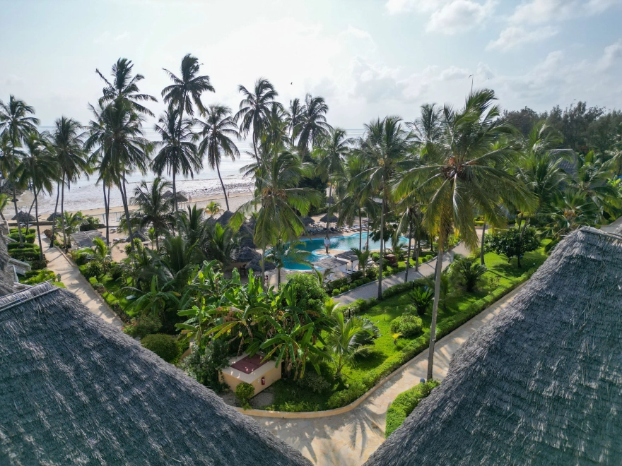 Paradise Beach Resort & Spa