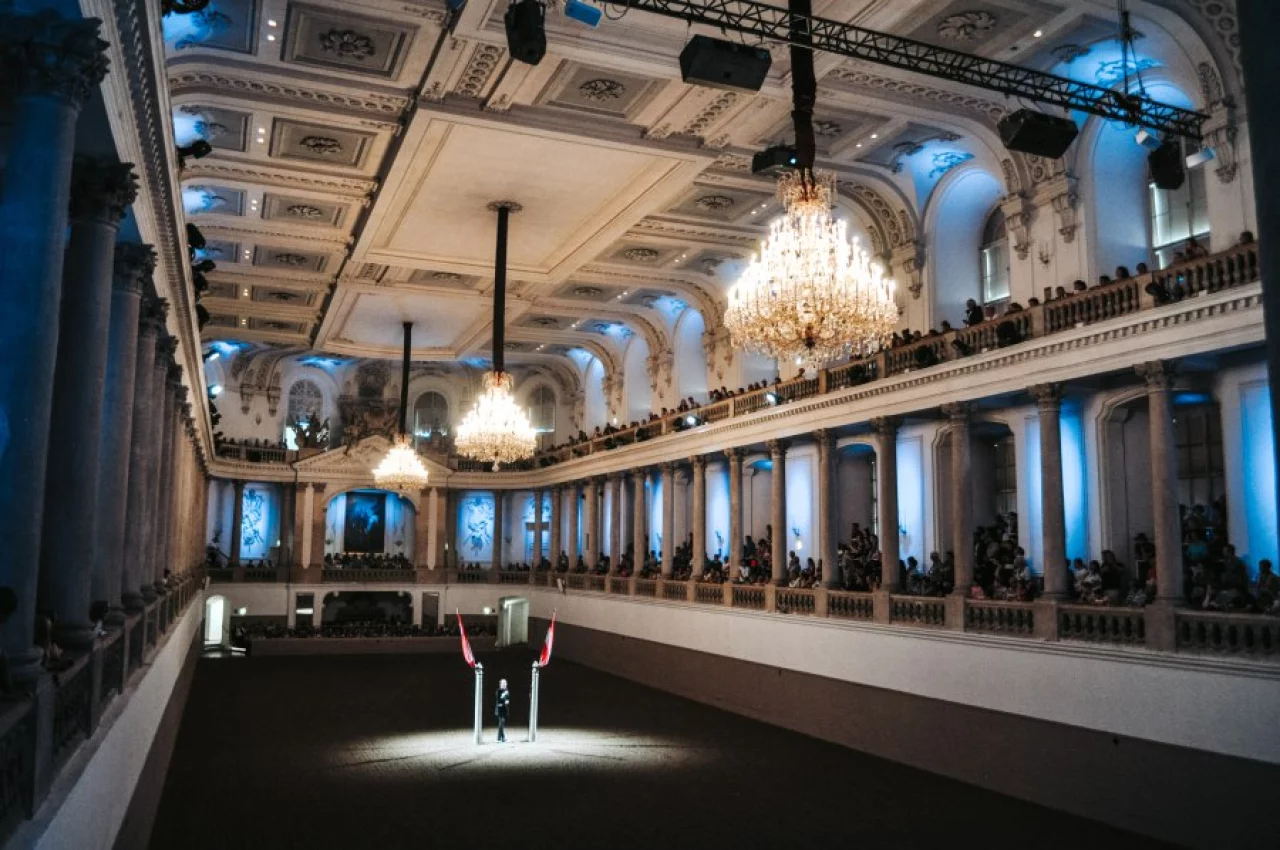 Spaanse Rijschool - Wenen Reiskick