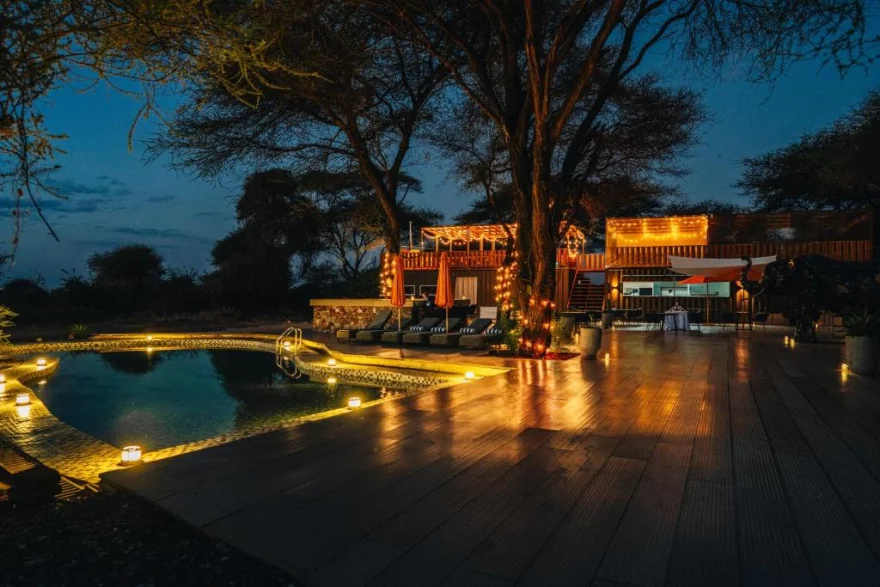 Elephant lodge Tanzania