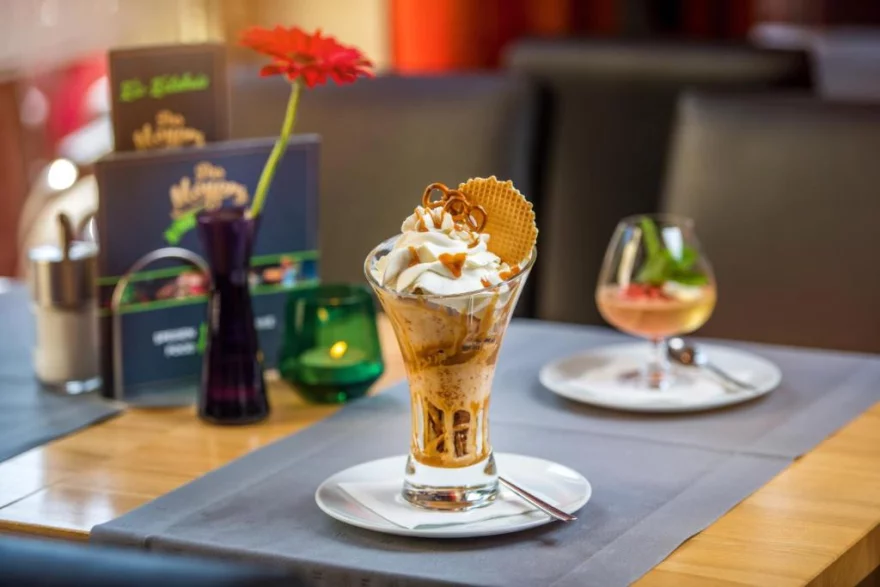 Hotel Cochemer Jung 0