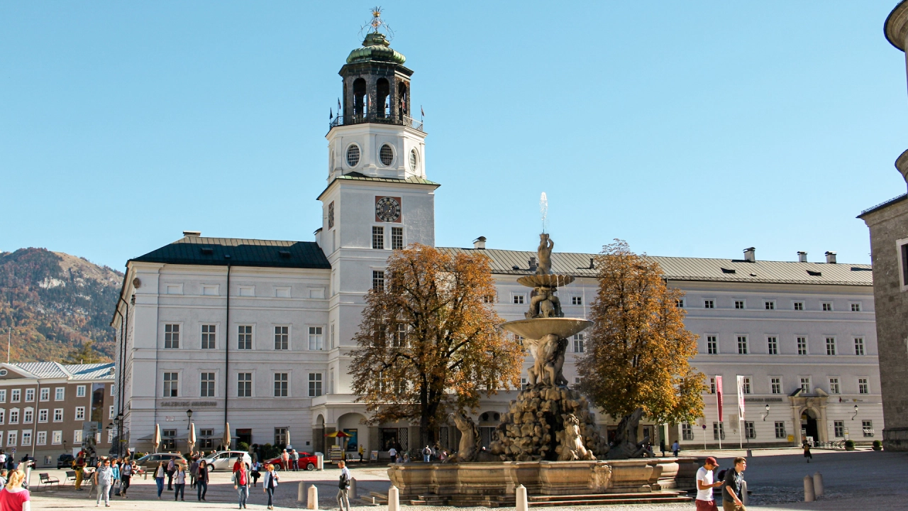Bezoek Residenzplatz in Salzburg - Reiskick