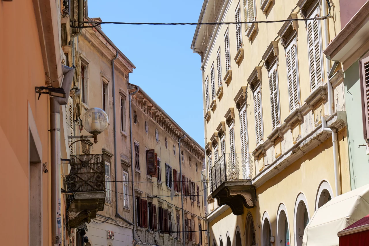 Kleurrijke straten van Pula - Reiskick