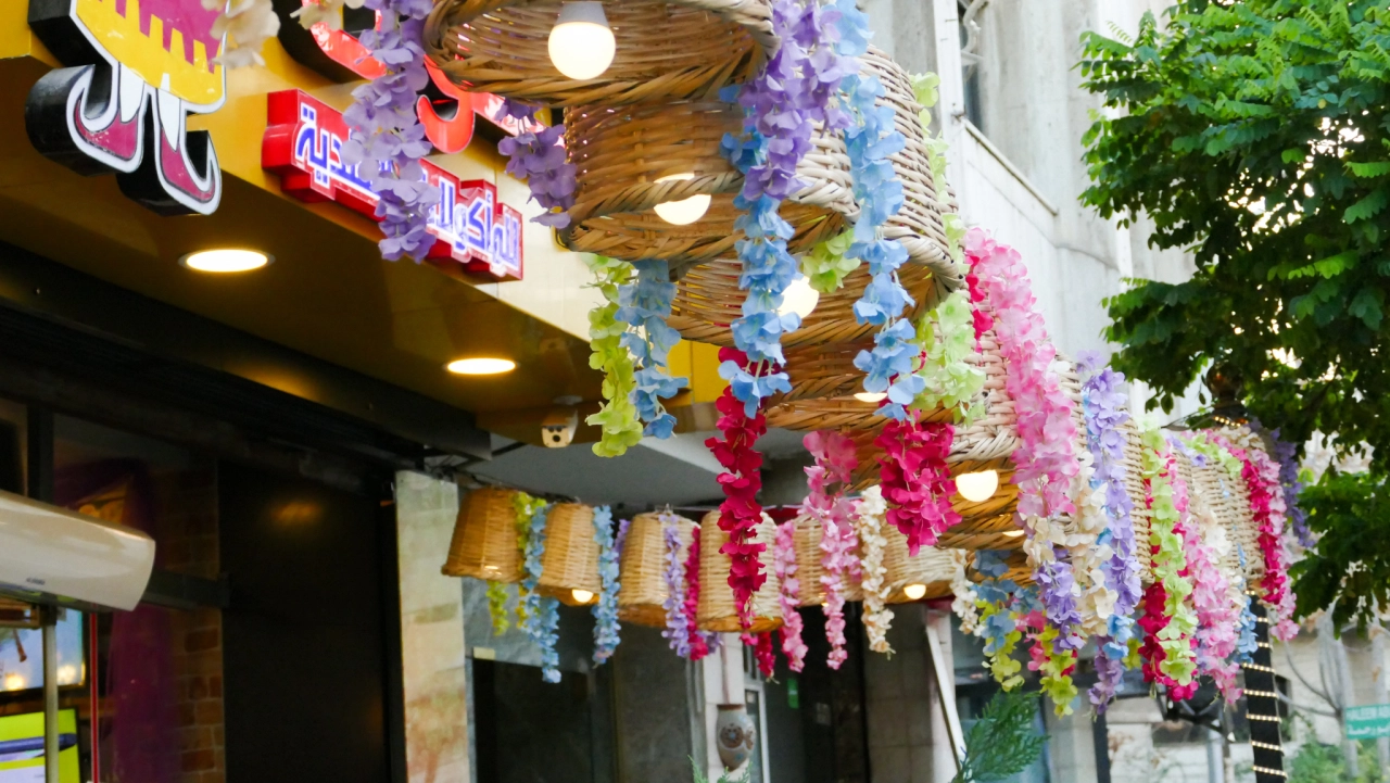 kleurrijke wijk rainbowstreet Amman - Reiskick