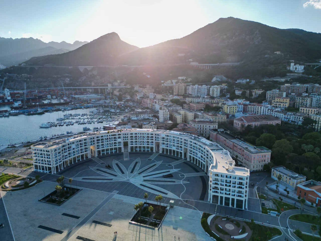 Salerno boulevard - Reiskick