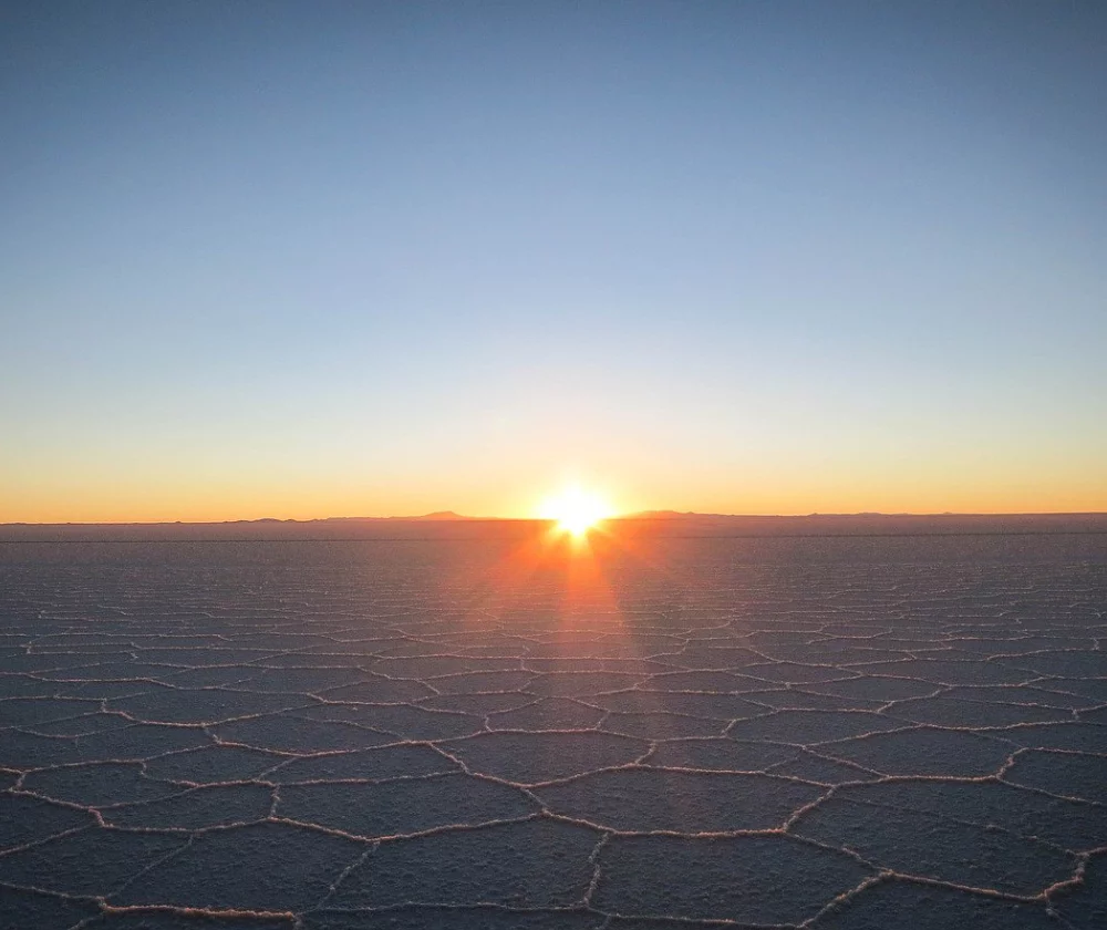 Zonsopkomst over Salar de Uyuni Bolivia