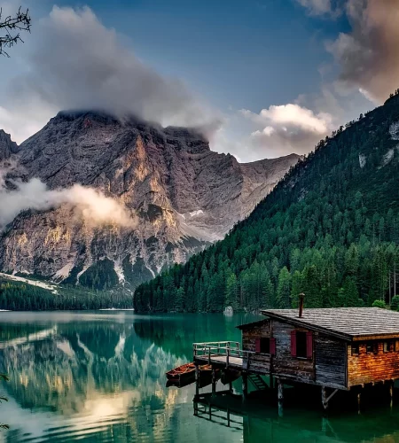 Italië Dolomieten Lago di Braies